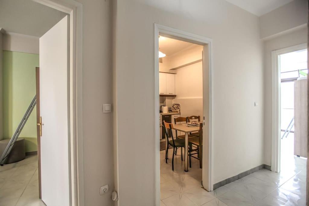 Del Sol #5 Meteora Luxurious Family Suites Kalampáka Dış mekan fotoğraf